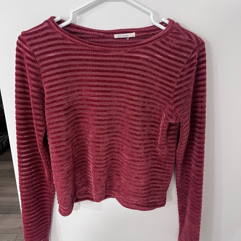 textured long sleeve top in deep berry